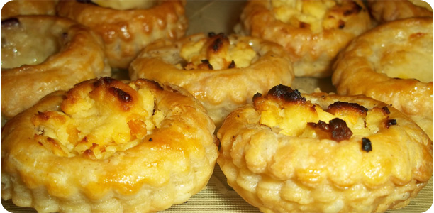 Cheese Pastries - Savoury Puff Pastries Recipe